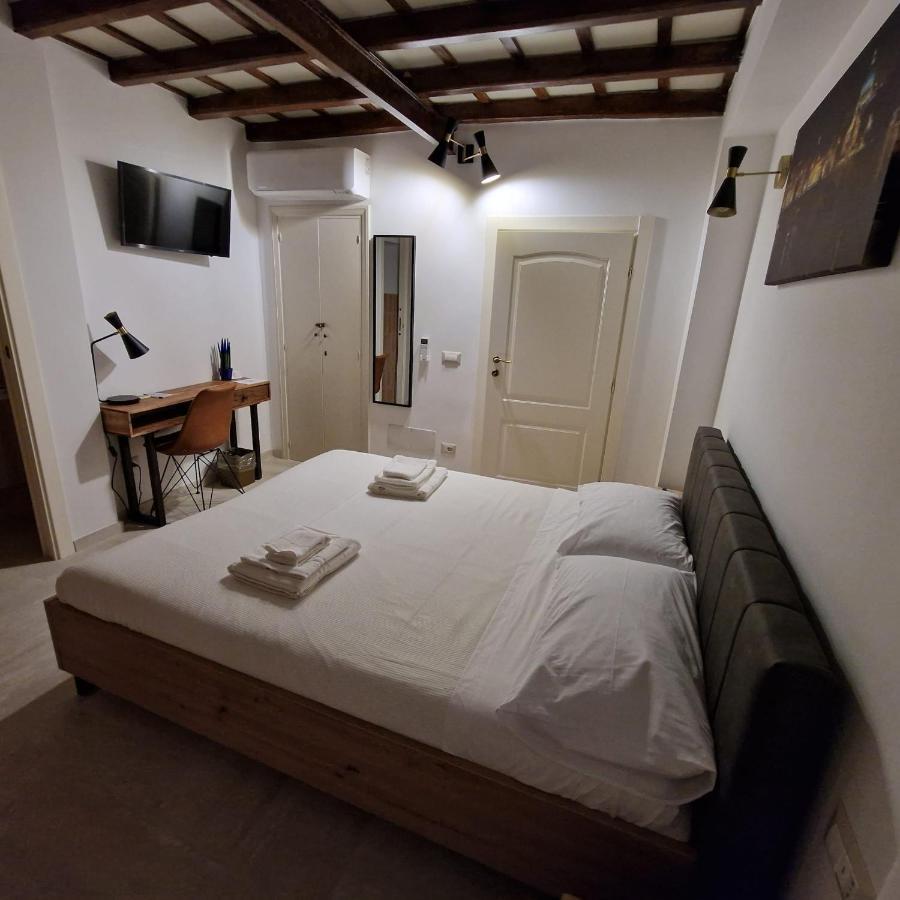 Апартаменты Casina Giubbonari Рим Экстерьер фото